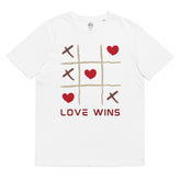 Mīlestība uzvar. Unisex organiskās kokvilnas T-krekls❤️