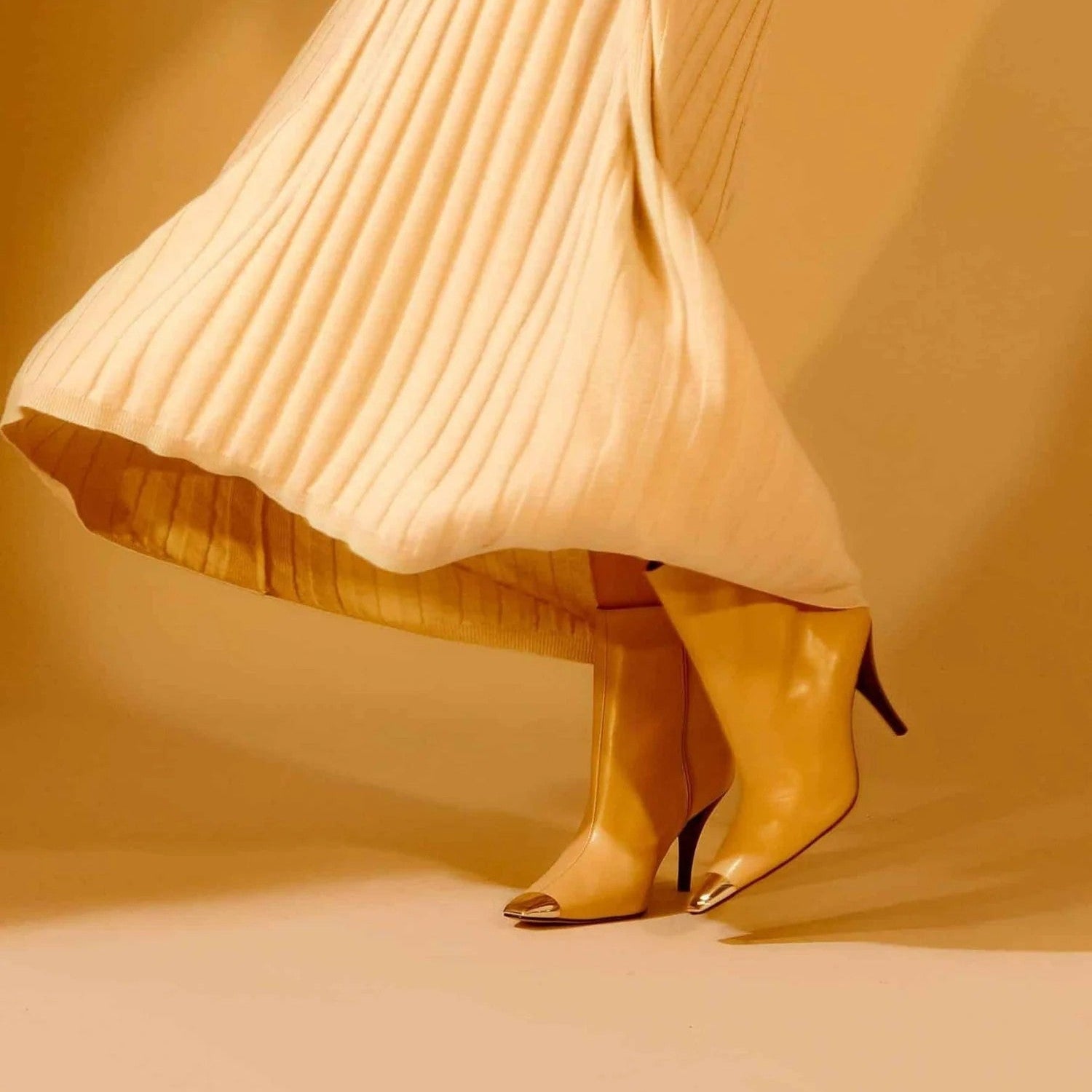 Beige Calf Leather Ankle Boots Inga – 8.7cm Heeled Pointed-Toe