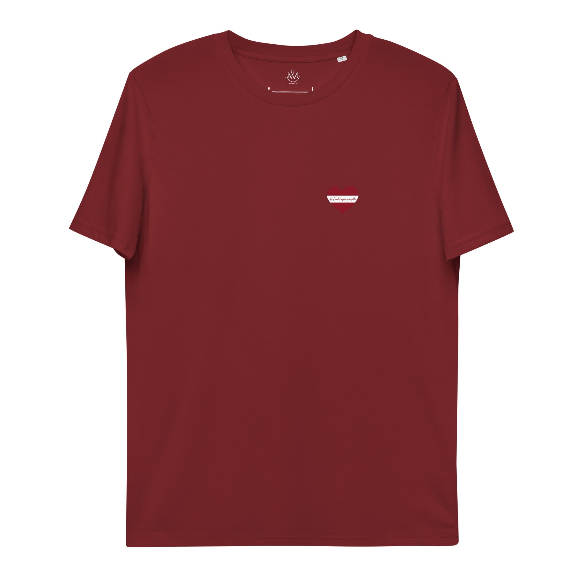 Ar Latviju sirdī - unisex organiskās kokvilnas t-krekls❤️