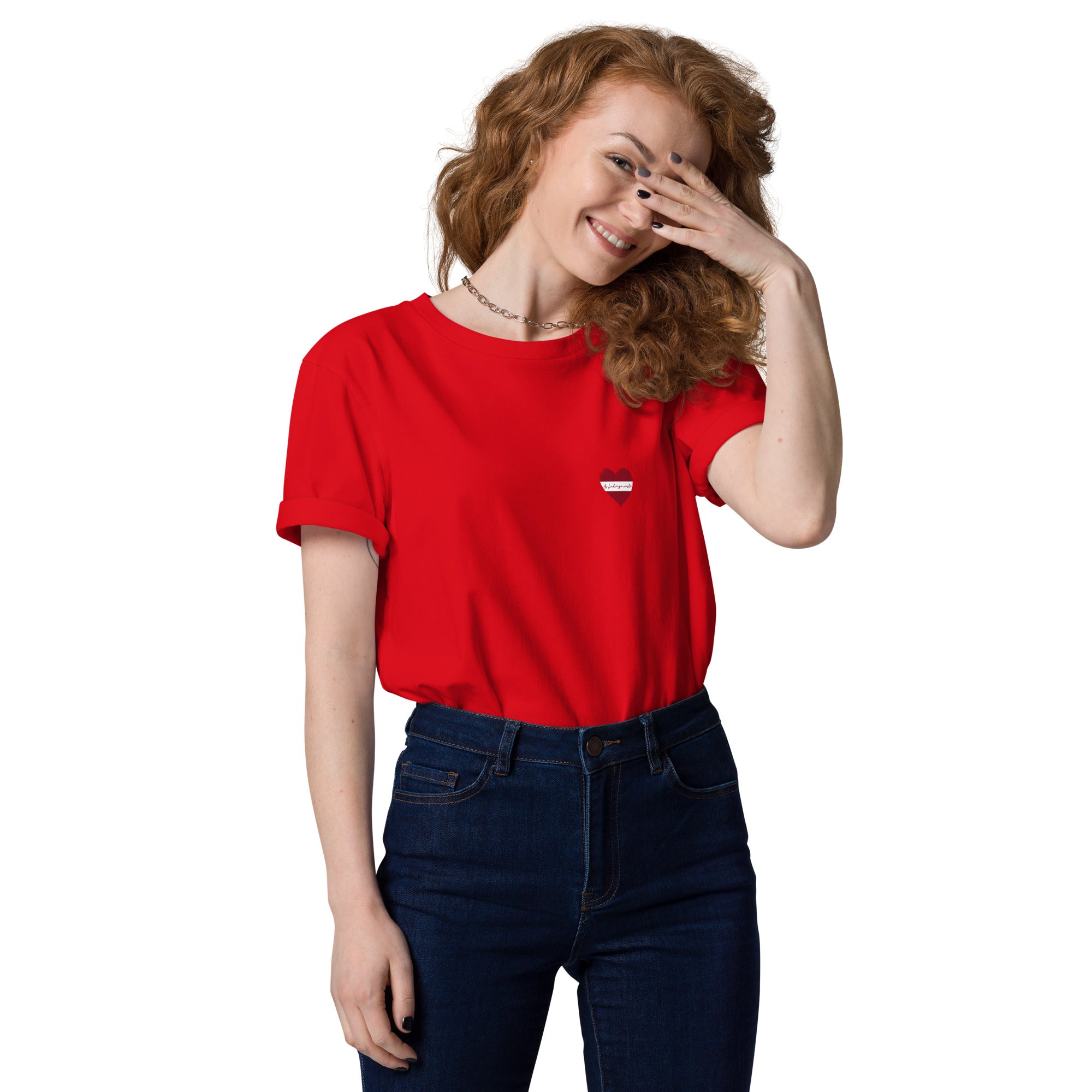 Ar Latviju sirdī - unisex organiskās kokvilnas t-krekls❤️
