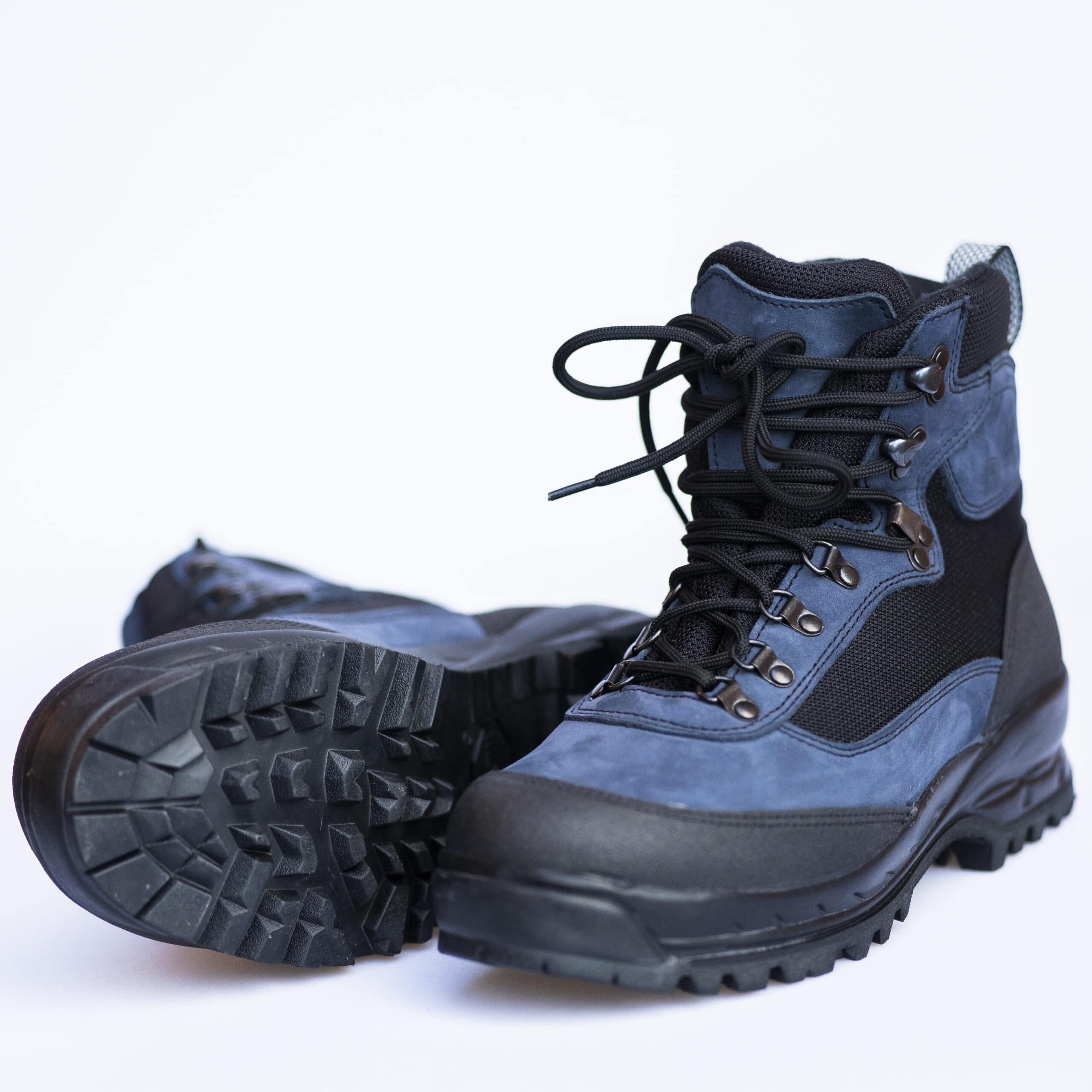 Matkasaapad 550 Navy